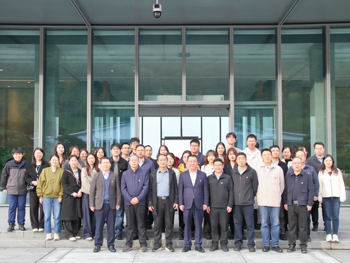 西安投資控股與市財政局相關(guān)黨支部聯(lián)合開展黨團共建主題活動